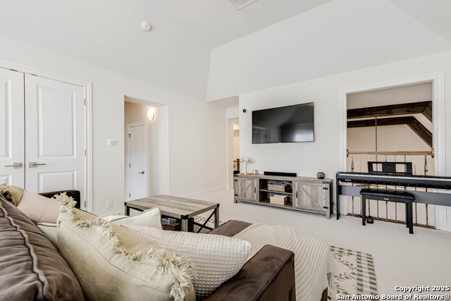 Image 31 of 61 For 8027 Vanity Hill