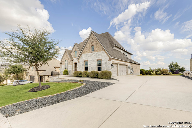 Image 51 of 61 For 8027 Vanity Hill