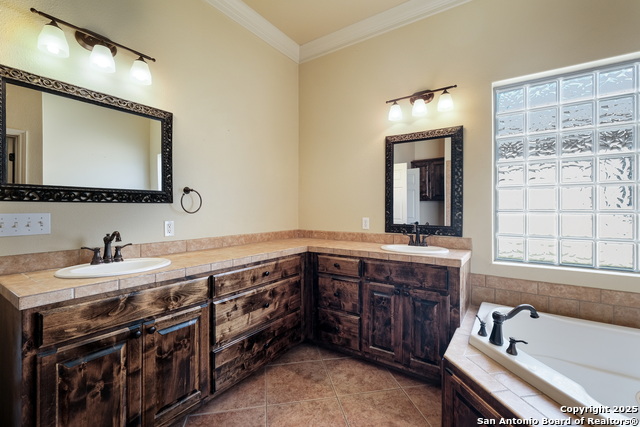 Image 20 of 38 For 2784 Indian Wells