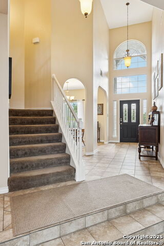 Listing photo id 13 for 27505 Boerne Cliff
