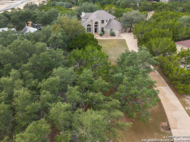 Listing photo id 39 for 27505 Boerne Cliff