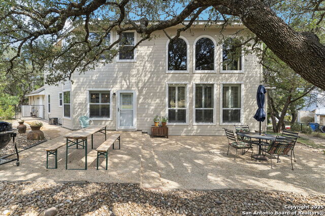 Listing photo id 45 for 27505 Boerne Cliff