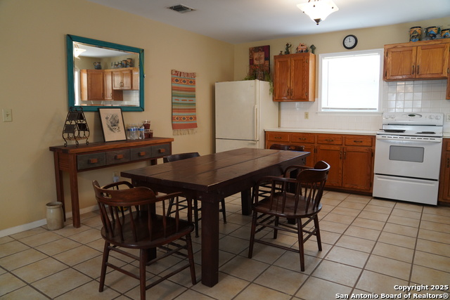 Image 27 of 47 For Tbd Cr 325  