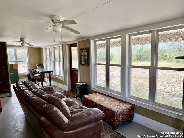 Image 28 of 47 For Tbd Cr 325  