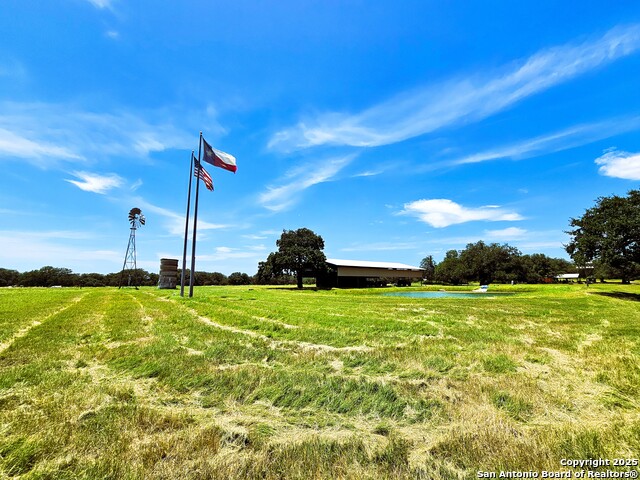 Details for 803 County Road 6612, Devine, TX 78016