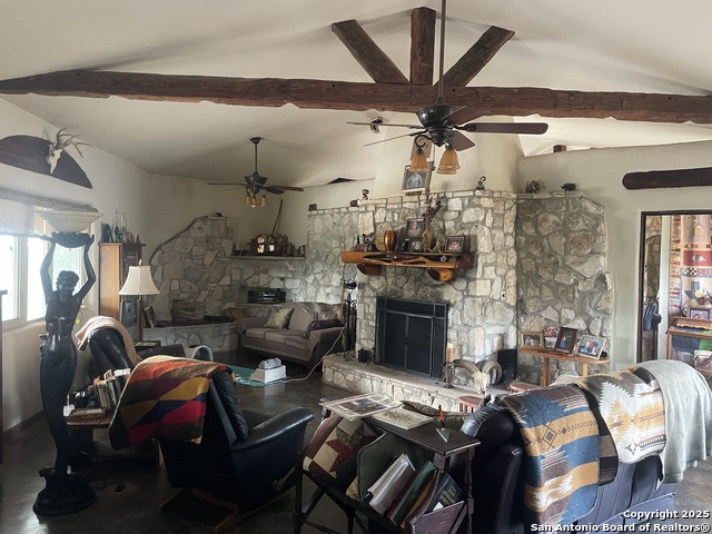 Listing photo id 9 for 137 Private Road 3501