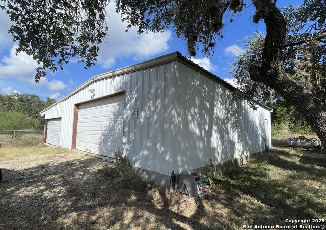 Listing photo id 15 for 137 Private Road 3501