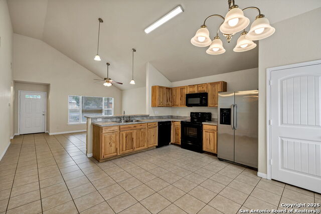 Image 13 of 41 For 1232 Eastview Dr