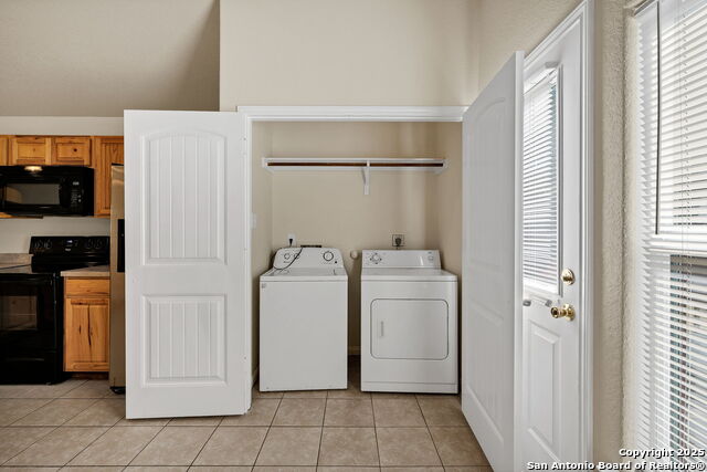 Image 16 of 41 For 1232 Eastview Dr