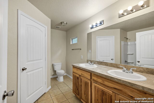 Image 31 of 41 For 1232 Eastview Dr