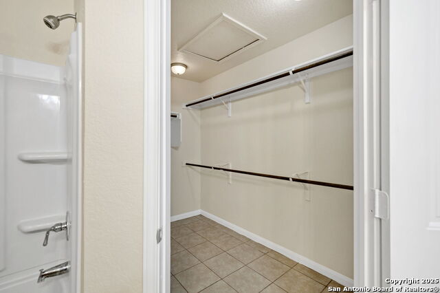 Image 33 of 41 For 1232 Eastview Dr