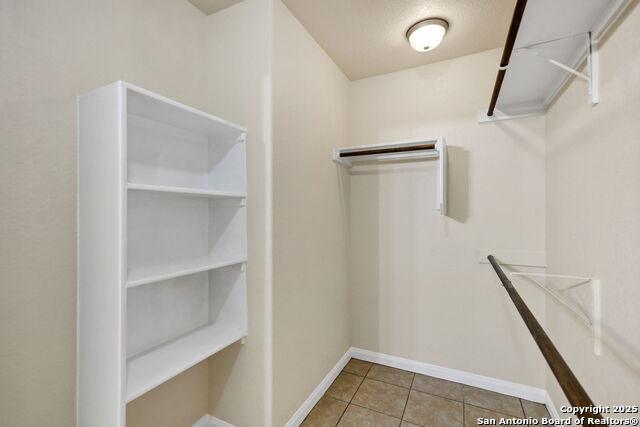 Image 34 of 41 For 1232 Eastview Dr