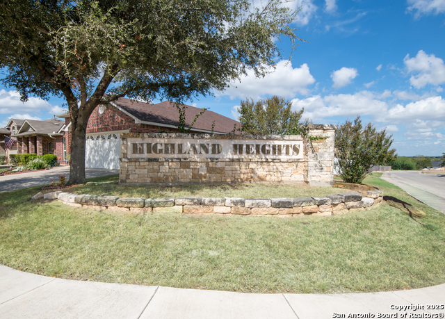 Image 2 of 17 For 634 Kate Schenck