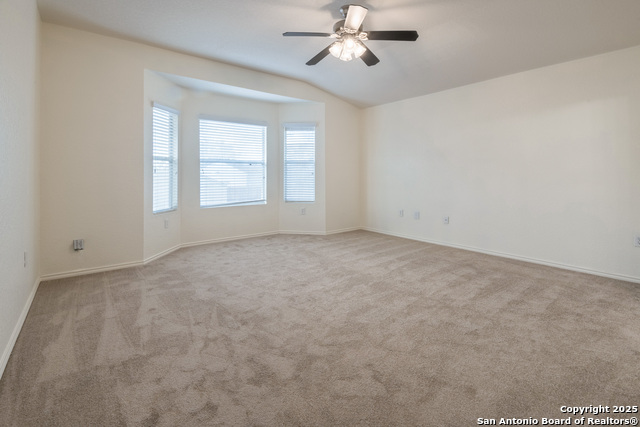 Image 4 of 17 For 634 Kate Schenck