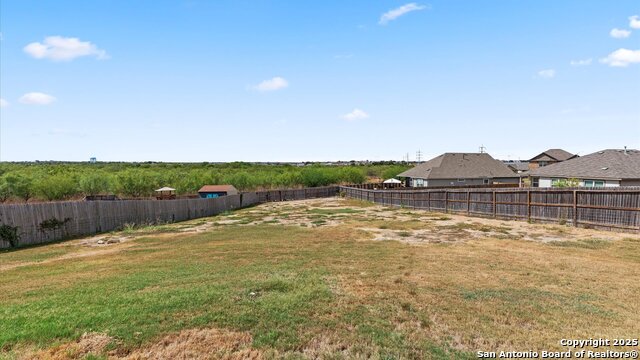 Image 21 of 25 For 3945 Glenloch Way