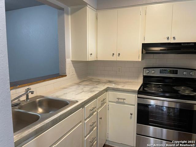 Listing photo id 11 for 520 Gentleman  8