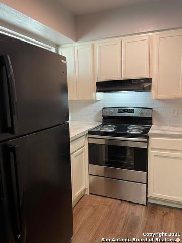 Listing photo id 0 for 520 Gentleman  8