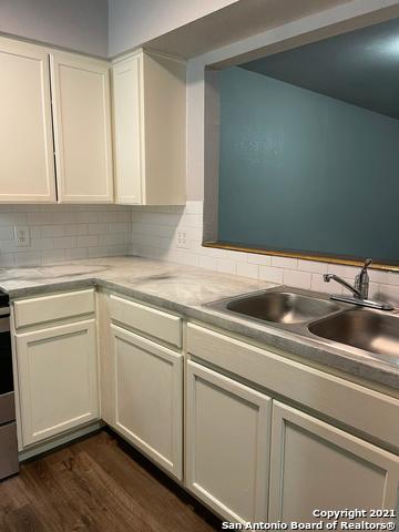 Listing photo id 1 for 520 Gentleman  8