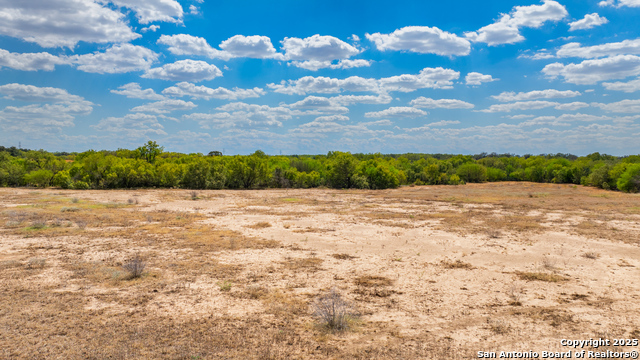 Image 25 of 32 For 550 Bus Loop 181 S
