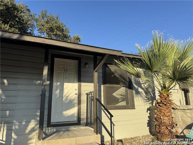 Details for 520 Gentleman  11, San Antonio, TX 78201
