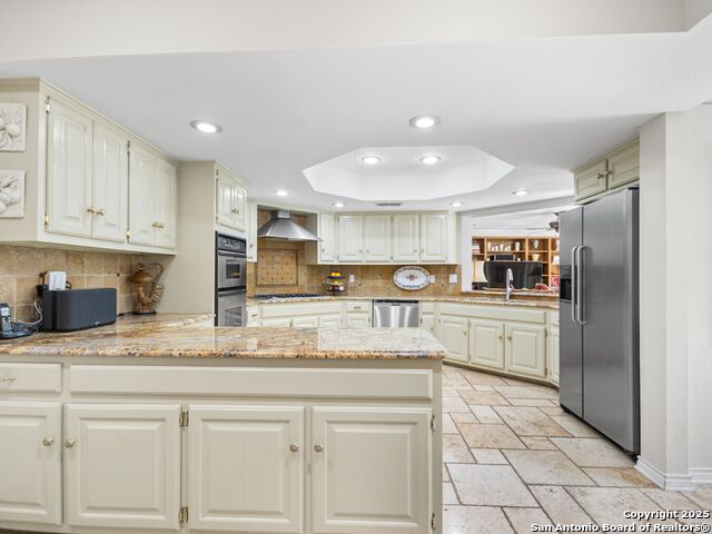 Image 40 of 51 For 12511 Elm Country Lane