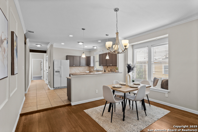 Image 11 of 33 For 624 Agarita W