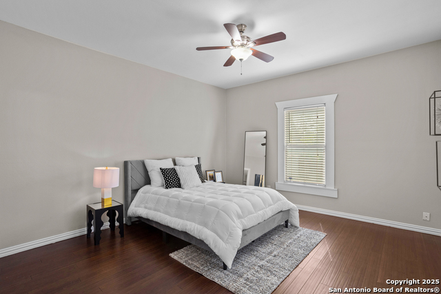 Image 17 of 33 For 624 Agarita W