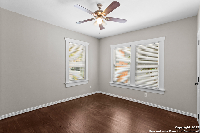 Image 20 of 33 For 624 Agarita W