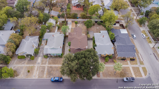 Image 28 of 33 For 624 Agarita W