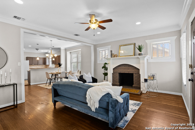 Image 9 of 33 For 624 Agarita W