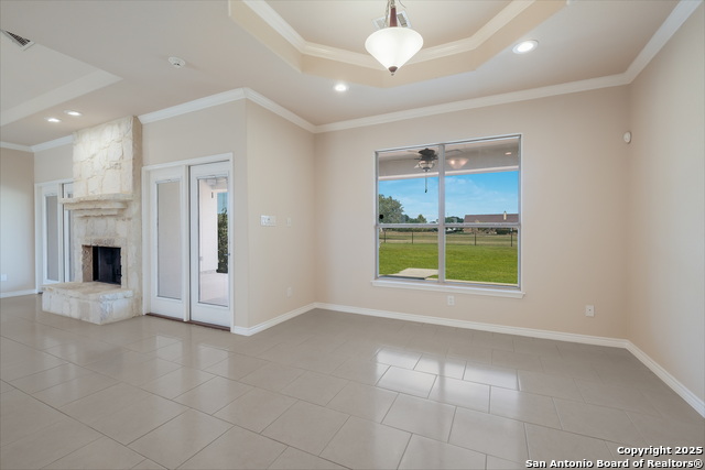 Listing photo id 5 for 1205 County Road 4516