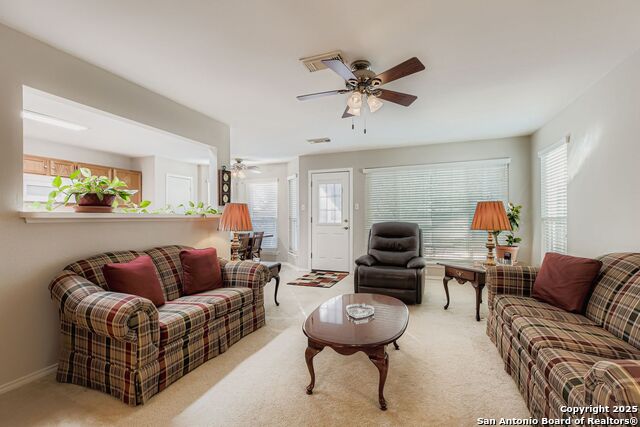 Image 17 of 50 For 1021 Silvertree Blvd