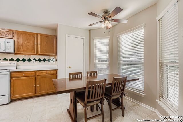 Image 23 of 50 For 1021 Silvertree Blvd