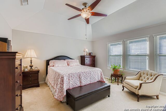 Image 26 of 50 For 1021 Silvertree Blvd