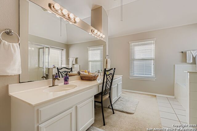 Image 28 of 50 For 1021 Silvertree Blvd