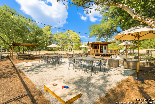 Listing photo id 3 for 9926 Fm 1283