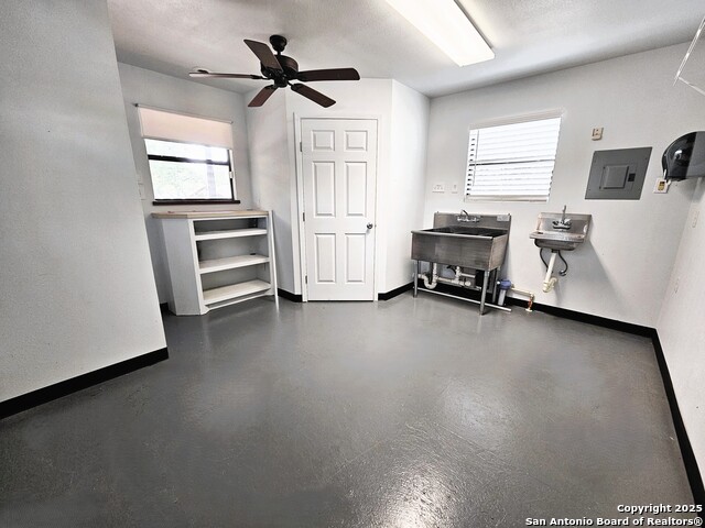 Listing photo id 6 for 9926 Fm 1283