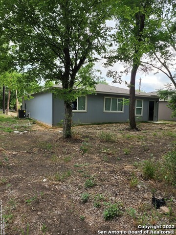 Listing photo id 11 for 430 Corliss  