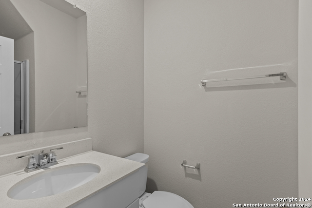 Image 7 of 25 For 427 White Heron Way