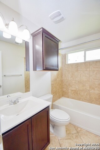 Image 13 of 16 For 934 Pumpkin Ridge