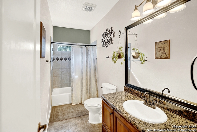 Listing photo id 29 for 383 Rosewood