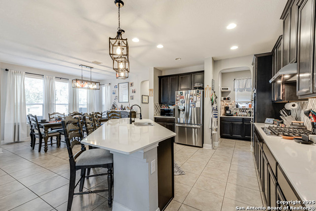 Image 11 of 44 For 7939 Stalemate Cove