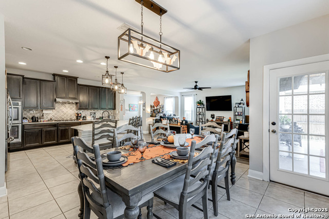 Image 15 of 44 For 7939 Stalemate Cove