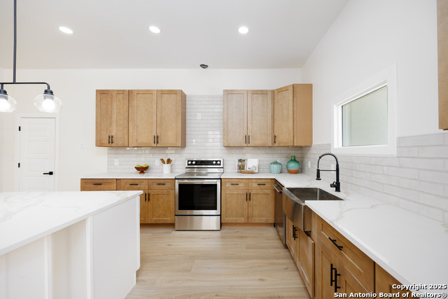 Image 23 of 44 For 102 David Renfro