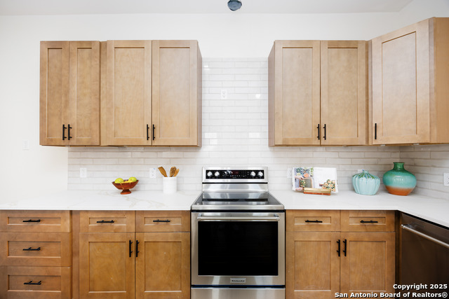 Image 24 of 44 For 102 David Renfro