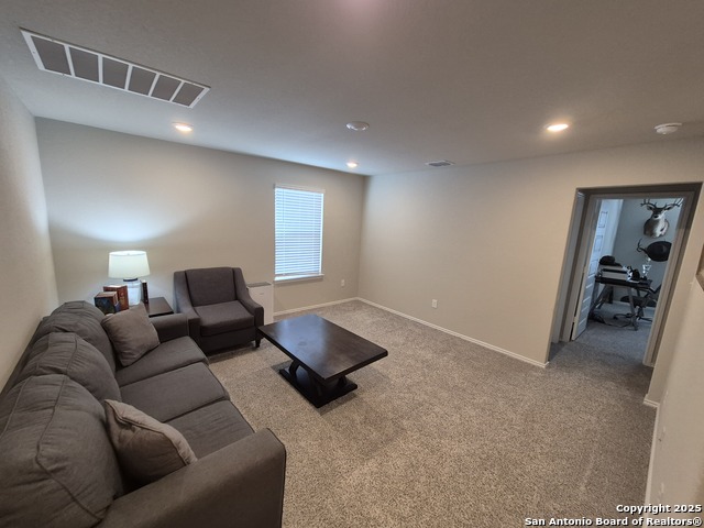 Listing photo id 17 for 163 Honey Oak Lane