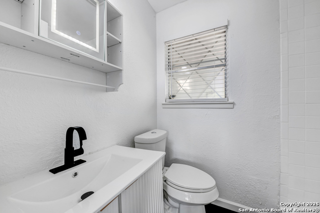 Image 15 of 29 For 134 Hillcrest