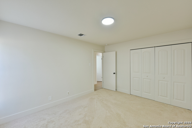 Listing photo id 6 for 1010 Mercer  