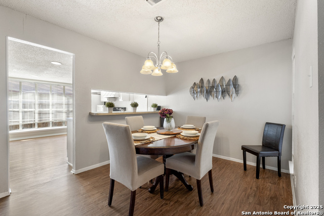 Image 10 of 41 For 8311 Meadow Forest