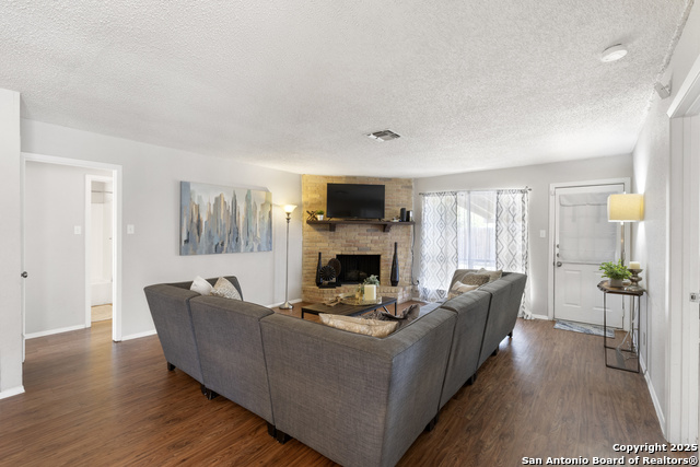 Image 16 of 41 For 8311 Meadow Forest